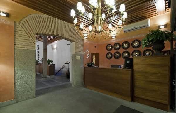 Posada Real Los Cinco Linajes Arévalo Εξωτερικό φωτογραφία