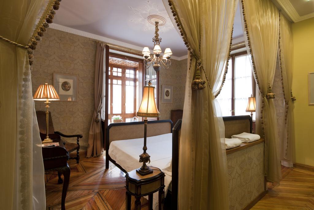 Posada Real Los Cinco Linajes Arévalo Εξωτερικό φωτογραφία